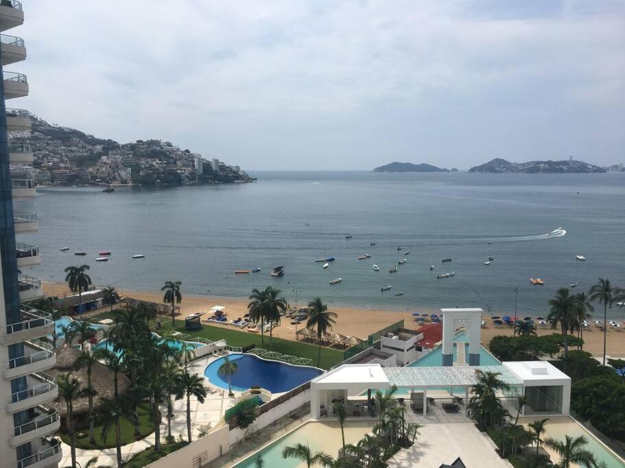 Luxury Apartment In Front Of Acapulco Beach Exteriér fotografie